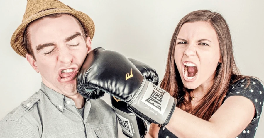 You are currently viewing Résoudre un conflit sans s’agresser : comment communiquer sans violence